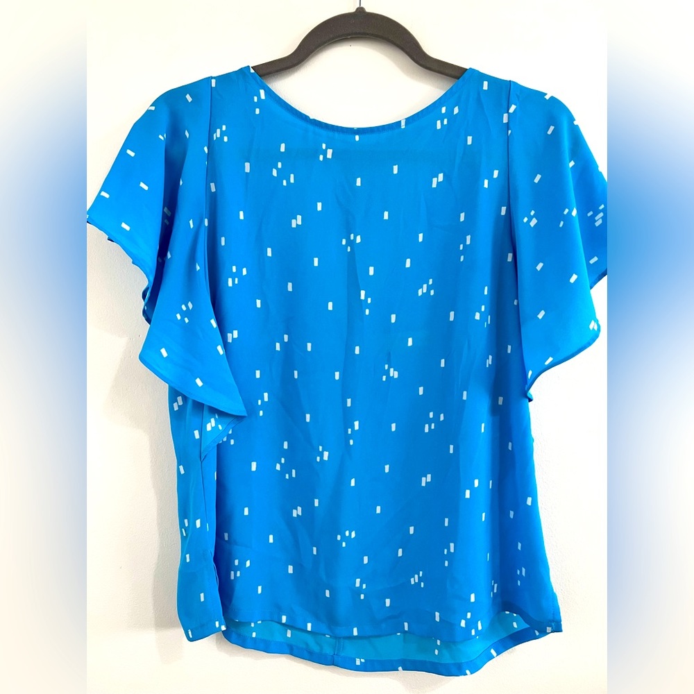 Loft. Turquoise /white top. SP.